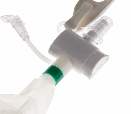 with CE Approved Luer Lock Type Medical Closed Suction Catheter 14Fr